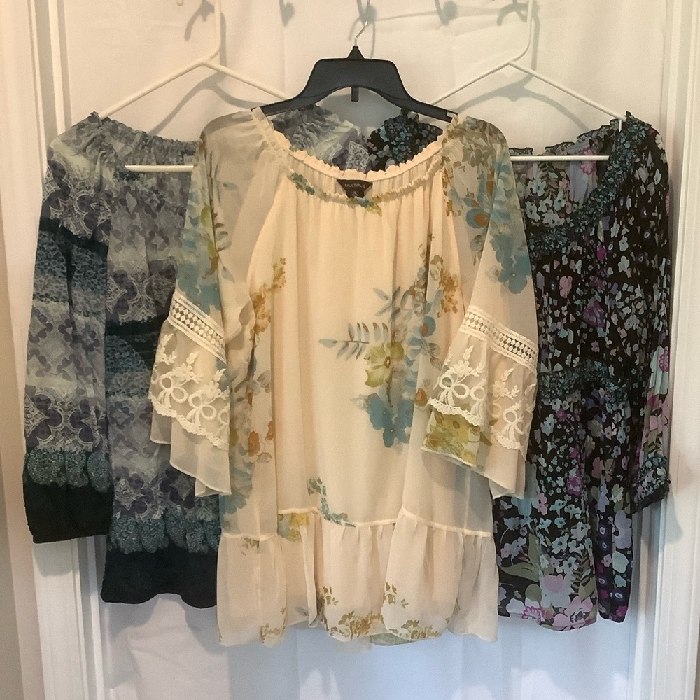 Lot of 3 Casual long sleeve Women’s Shirts - XL